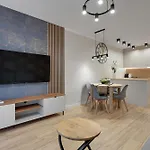 Seaside Latarnikow By Downtown *